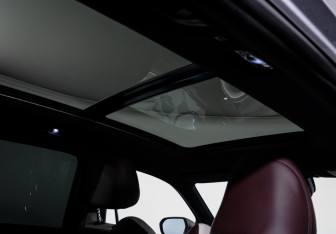 Подержанный автомобиль Geely Monjaro 2024 года (15 фото)