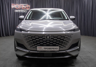 Подержанный автомобиль Changan UNI-K 2023 года (2 фото)