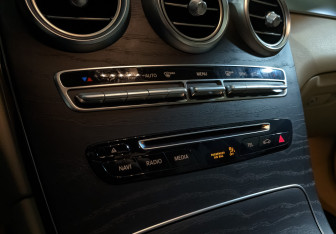 Подержанный автомобиль Mercedes-Benz GLC Coupe 2017 года (21 фото)