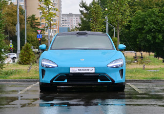 Подержанный автомобиль Xiaomi SU7 2024 года (2 фото)