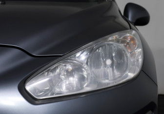 Подержанный автомобиль Peugeot 308 Hatchback 2011 года (16 фото)