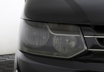 Подержанный автомобиль Volkswagen Caravelle 2013 года (21 фото)