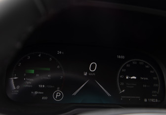 Новый Toyota RAV4 2025 (9 фото)