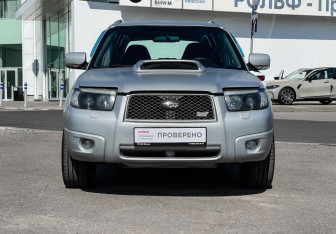 Подержанный автомобиль Subaru Forester Suv 2007 года (2 фото)