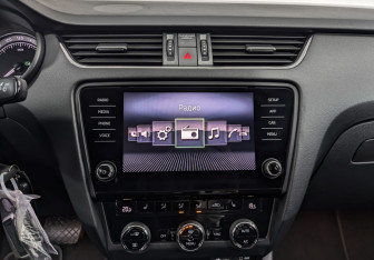 Подержанный автомобиль Skoda Octavia Liftback 2017 года (16 фото)