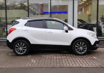 Подержанный автомобиль Opel Mokka 2014 года (4 фото)