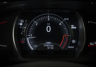 Подержанный автомобиль Renault Espace 2016 года (12 фото)