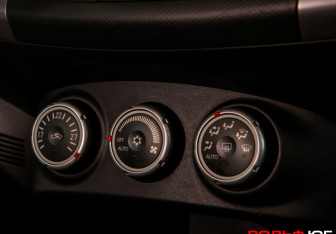 Подержанный автомобиль Mitsubishi Outlander 2008 года (13 фото)