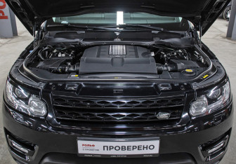 Подержанный автомобиль Land Rover Range Rover Sport 2017 года (9 фото)
