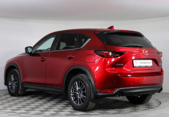 Подержанный автомобиль Mazda CX-5 2020 года (7 фото)