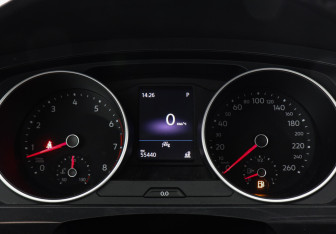 Подержанный автомобиль Volkswagen Tiguan 2021 года (11 фото)
