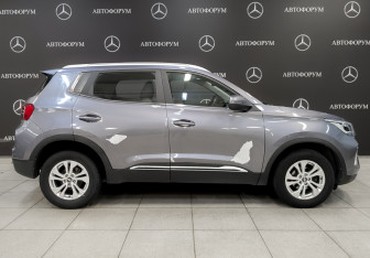 Подержанный автомобиль Chery Tiggo 4 Pro 2022 года (4 фото)