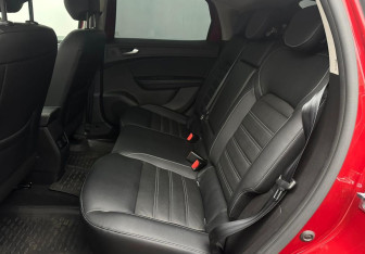 Подержанный автомобиль Renault Arkana 2019 года (10 фото)