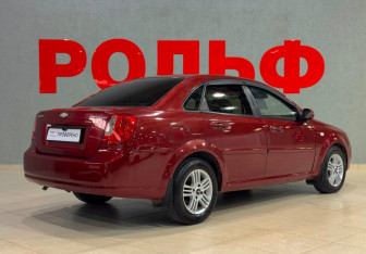 Подержанный автомобиль Chevrolet Lacetti Sedan 2008 года (5 фото)