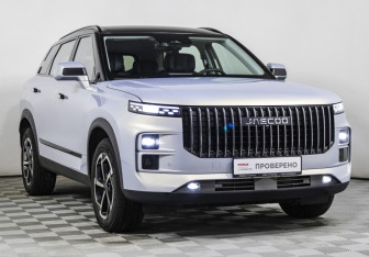 Подержанный автомобиль Jaecoo J7 2024 года (3 фото)