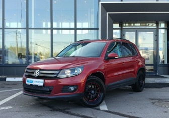 Подержанный автомобиль Volkswagen Tiguan 2013 года (1 фото)