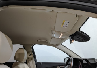 Подержанный автомобиль Mercedes-Benz GLC Coupe 2021 года (23 фото)