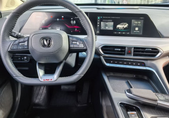 Подержанный автомобиль Changan UNI-T 2023 года (17 фото)