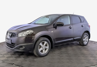 Подержанный автомобиль Nissan Qashqai 2011 года (1 фото)