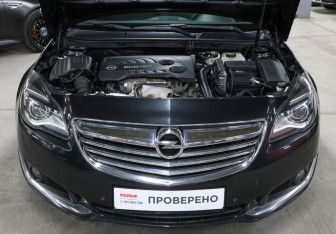 Подержанный автомобиль Opel Insignia Sedan 2014 года (9 фото)