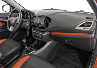 Подержанный автомобиль LADA (ВАЗ) Vesta Wagon 2019 года (13 фото)