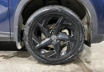 Подержанный автомобиль Omoda C5 2023 года (20 фото)