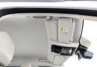 Подержанный автомобиль Land Rover Range Rover Velar 2019 года (23 фото)