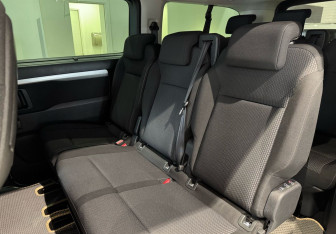 Подержанный автомобиль Citroen SpaceTourer 2019 года (11 фото)