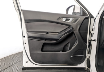 Подержанный автомобиль Chery Tiggo 4 2022 года (19 фото)