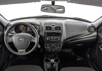 Подержанный автомобиль LADA (ВАЗ) Granta Sedan 2023 года (14 фото)