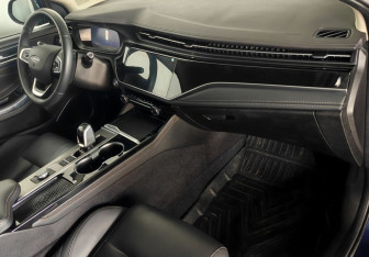 Подержанный автомобиль Omoda S5 2023 года (11 фото)