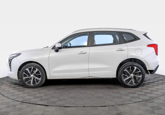Подержанный автомобиль Haval Jolion 2022 года (8 фото)