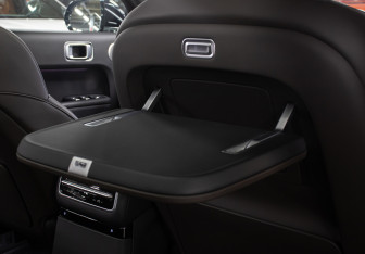 Подержанный автомобиль LiXiang L9 2023 года (22 фото)