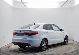 Подержанный автомобиль Kia Rio Sedan 2014 года (5 фото)