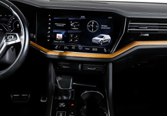 Подержанный автомобиль Volkswagen Touareg 2018 года (14 фото)