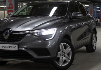 Подержанный автомобиль Renault Arkana 2020 года (22 фото)