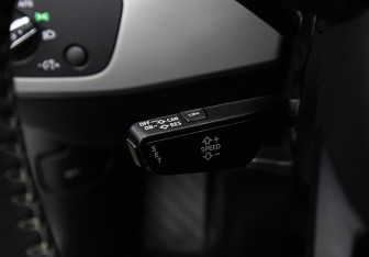 Подержанный автомобиль Audi A4 Sedan 2019 года (22 фото)