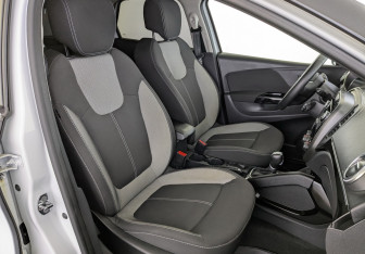 Подержанный автомобиль Renault Kaptur 2021 года (23 фото)