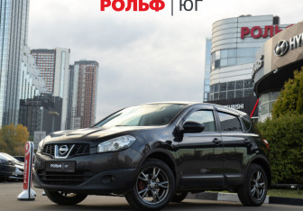 Подержанный автомобиль Nissan Qashqai 2011 года (1 фото)