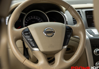 Подержанный автомобиль Nissan Murano Suv 2013 года (10 фото)