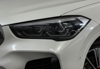 Подержанный автомобиль BMW X1 2021 года (8 фото)