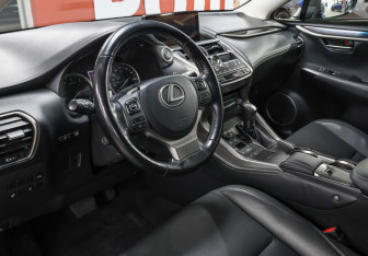 Подержанный автомобиль Lexus NX 2018 года (16 фото)