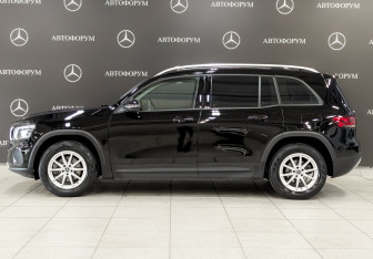 Подержанный автомобиль Mercedes-Benz GLB 2021 года (8 фото)