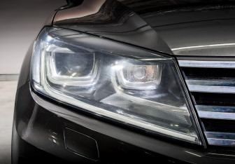 Подержанный автомобиль Volkswagen Touareg 2017 года (17 фото)