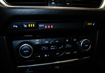 Подержанный автомобиль Mazda 6 Sedan 2016 года (18 фото)