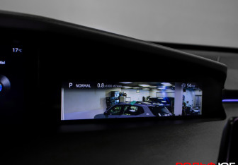 Подержанный автомобиль Changan UNI-K 2024 года (13 фото)