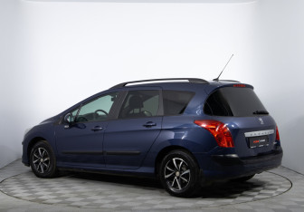 Подержанный автомобиль Peugeot 308 Wagon 2008 года (7 фото)