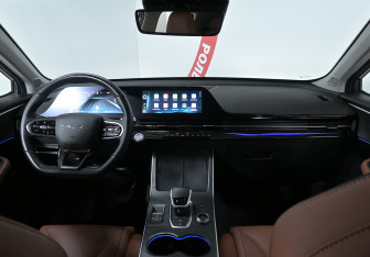 Подержанный автомобиль Omoda C5 2023 года (8 фото)