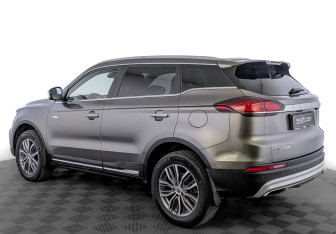 Подержанный автомобиль Geely Atlas Pro 2022 года (7 фото)