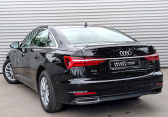 Подержанный автомобиль Audi A6 Sedan 2019 года (7 фото)